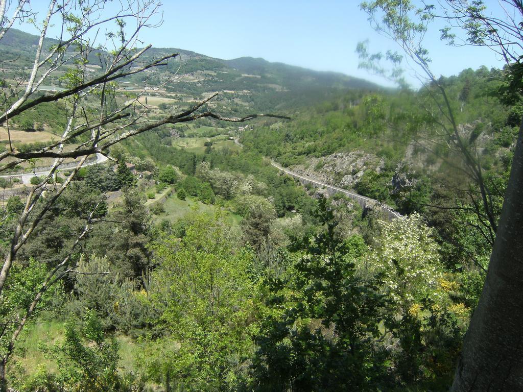 Les Roches Le Crestet Bagian luar foto